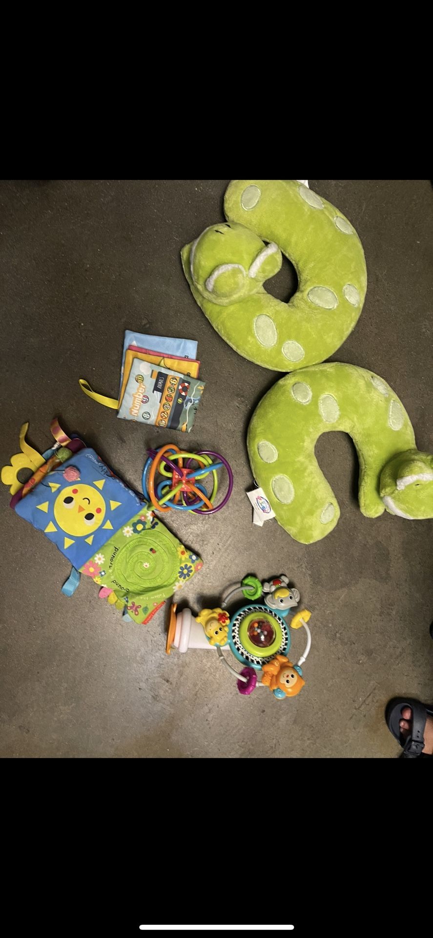 Baby toys and rattles