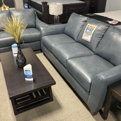 Sofa & Loveseat 🤍💙 $1599 Leather! Easy Financing ! 