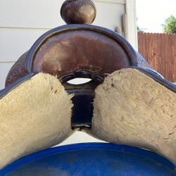 American Saddle