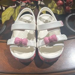 Crocs 9c