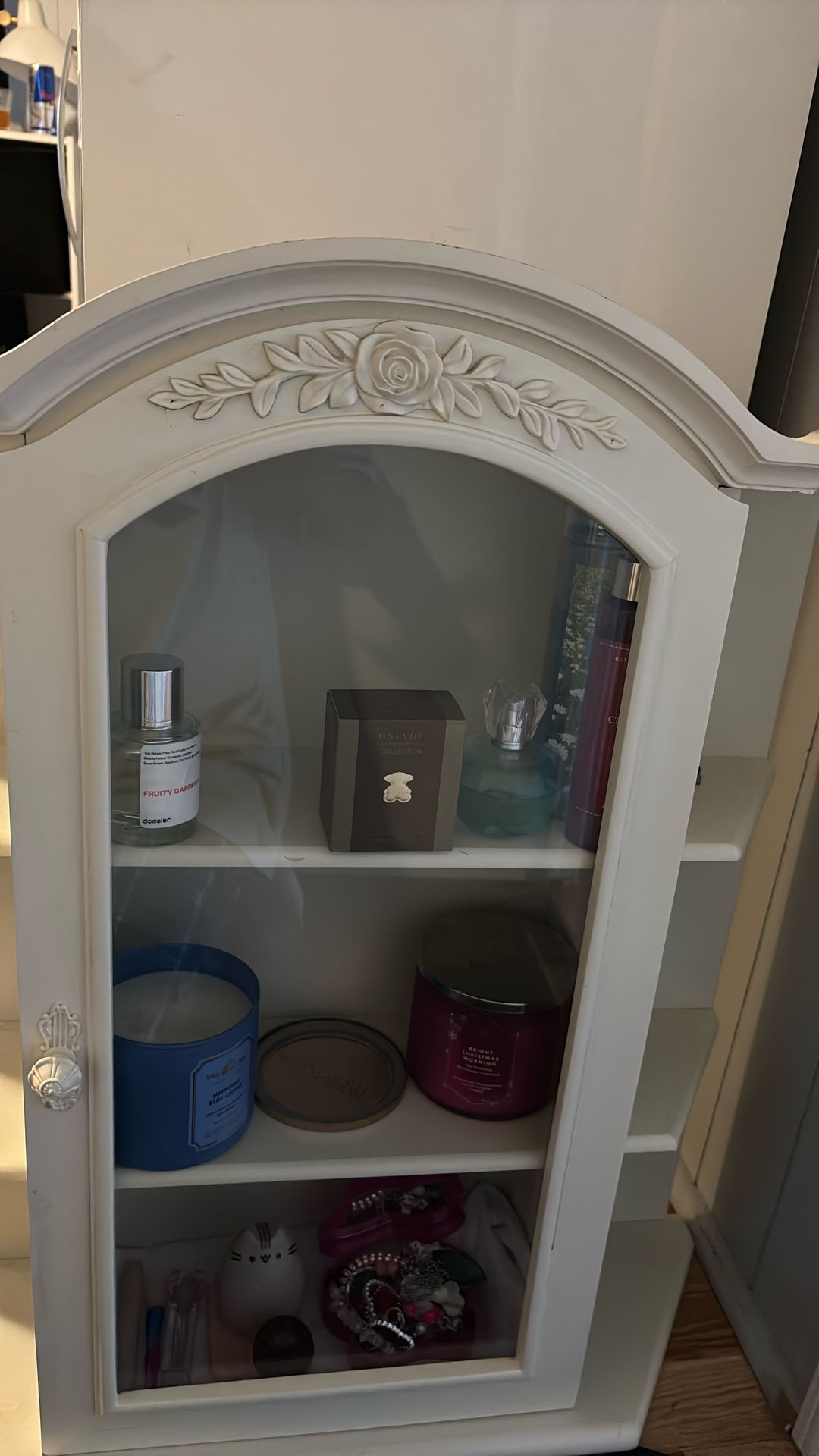 Shelf