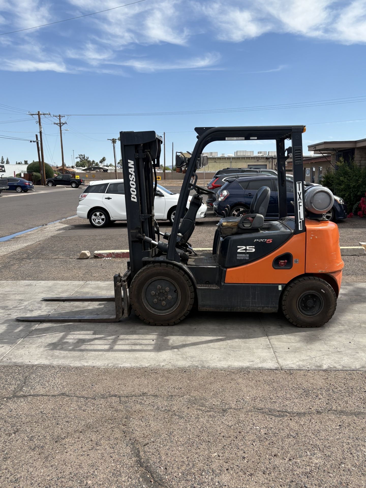 2008 Doosan G25E-5 Forklift  