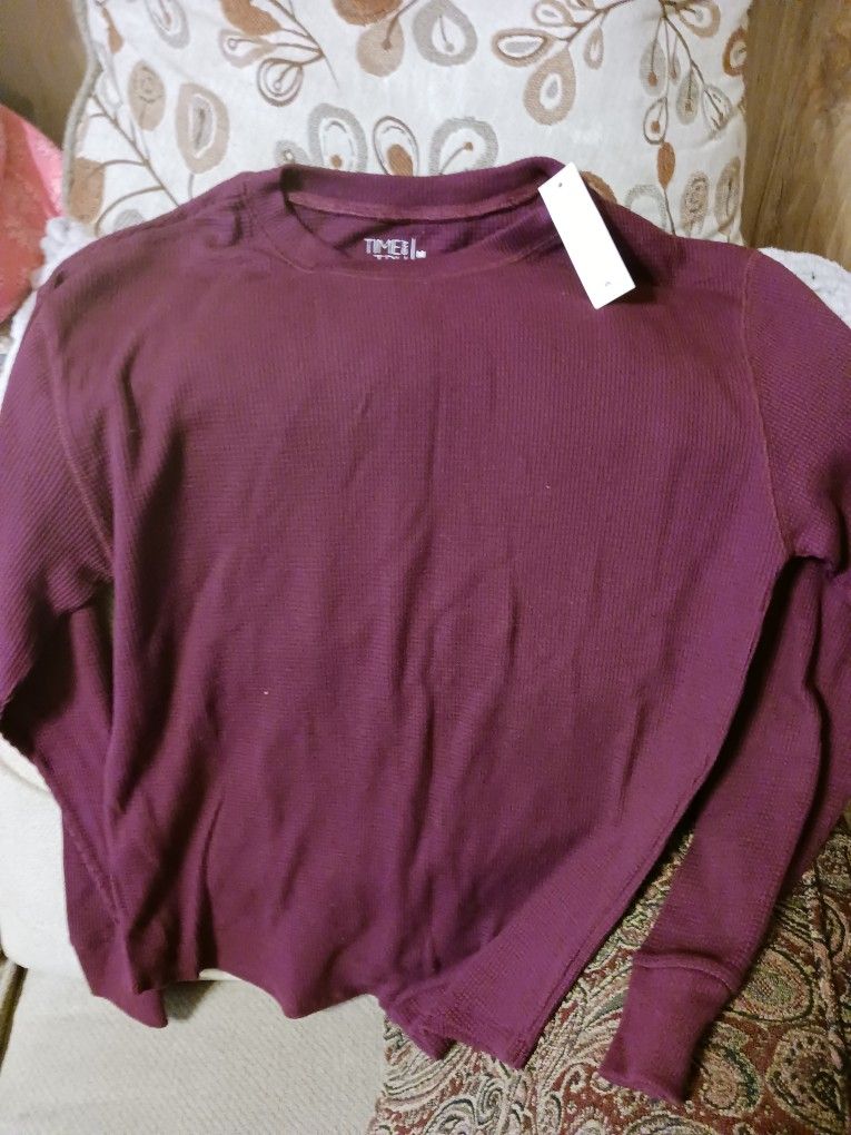 Women's Shirt Size Medium