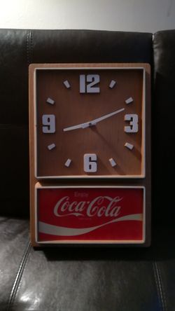 Coca Cola clock collectable