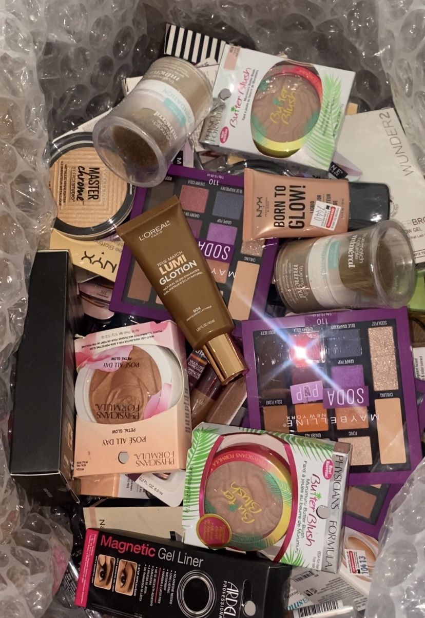 Wholesale Makeup Lot