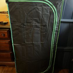 Grow Tent & Supplies 