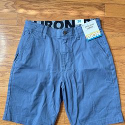 NWT IRON Men's Flat Front Shorts Size 30