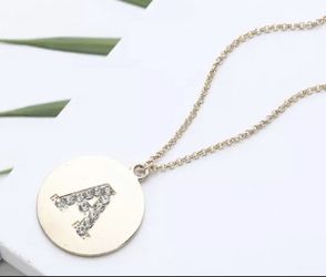 ROUND DISC MEDALLION GOLS TONE CRYSTAL INITIAL LETTER NECKLACE