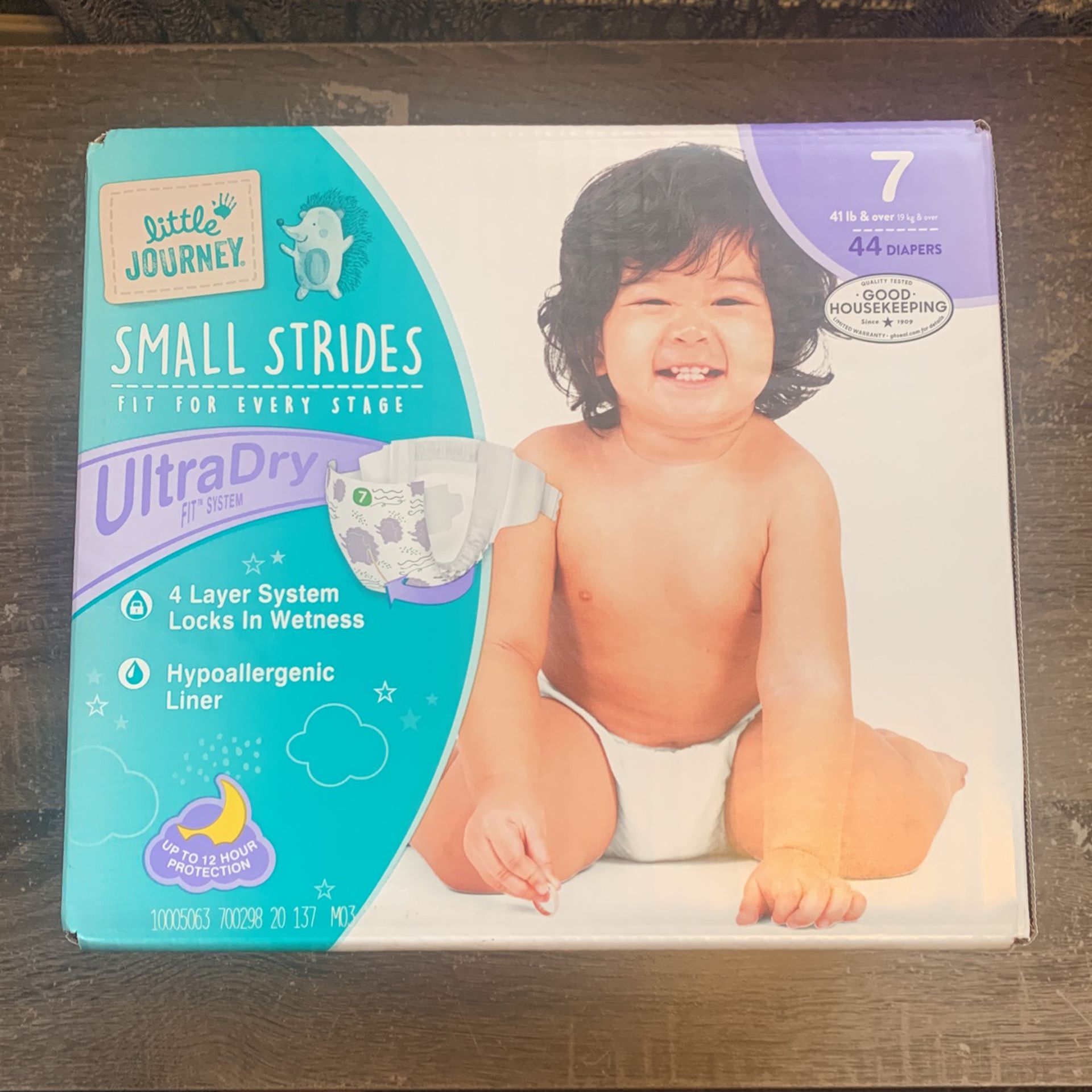 2 boxes Of Size 7 Diapers