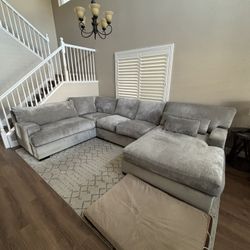 Living Spaces Snuggle Down Sectional