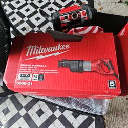 Milwaukee Super Sawzall