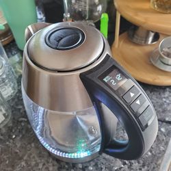 Chefman Electric Kettle