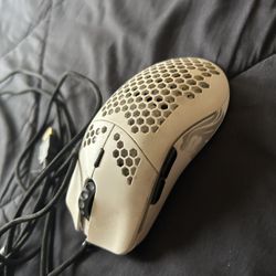Glorious Gaming Mouse Model O 