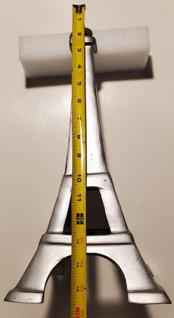 Metal Eiffel tower decor and incense burner. $15 each 
