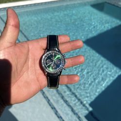 Luxury Watch. Breitling Navitimer Green Dial 