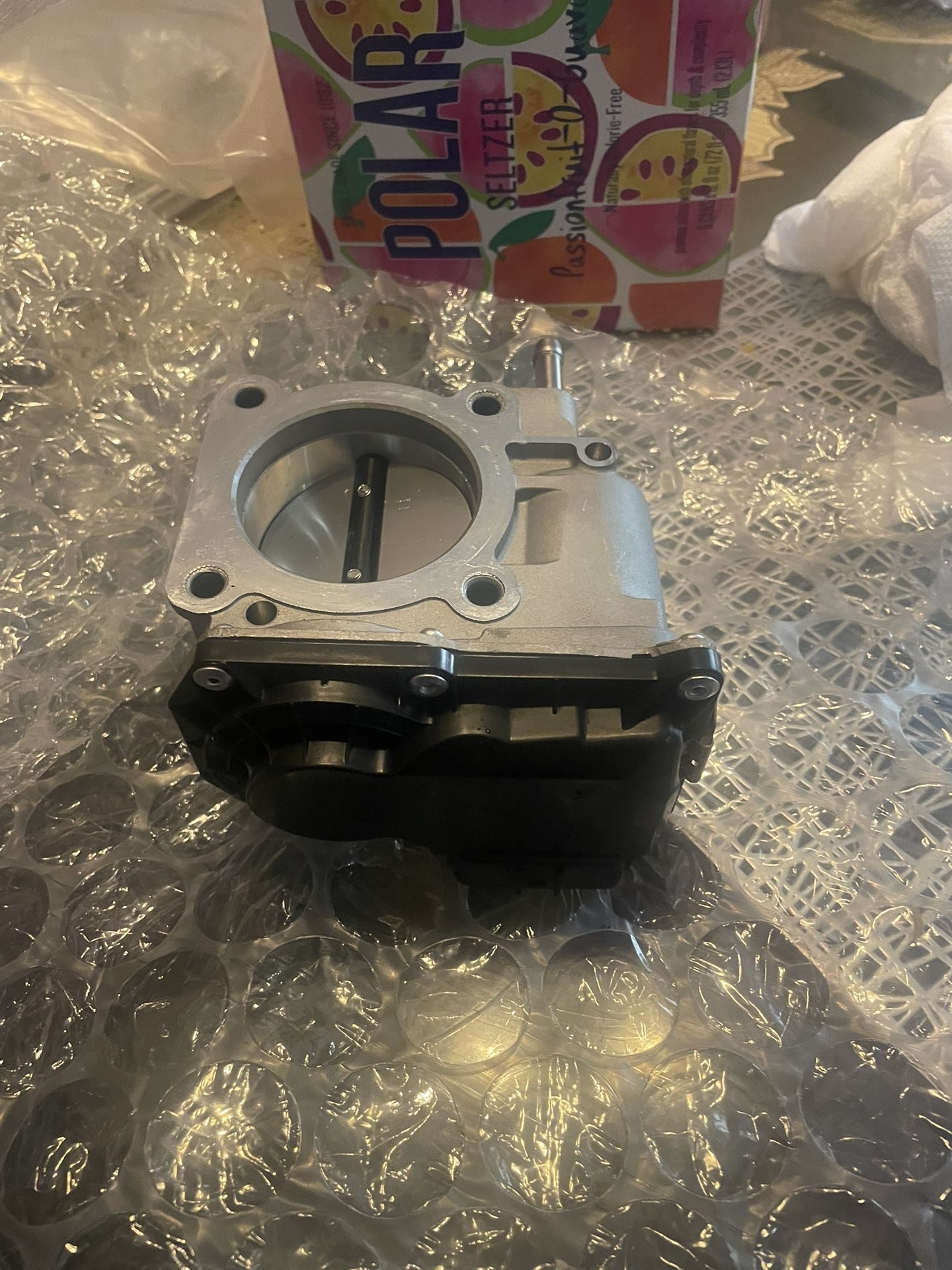 Throttle Body For 07-19 Nissan Sentra NV200 Cube Versa Tiida Sense Sedan 4-Door
