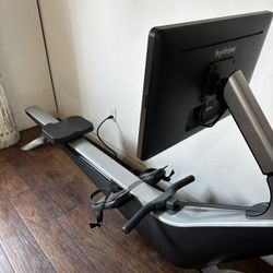 Hydrow Rowing Machine - Lightly Used - Excellent Llent Condition
