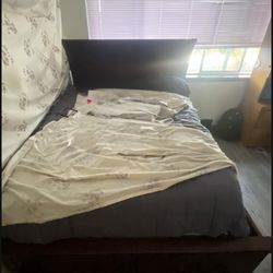 Full Size Bed And Frame