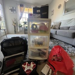 ✨ Manicure & Pedicure Nail Kit Set – USED ✨