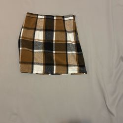 Women’s Plaid Skirt Size Small