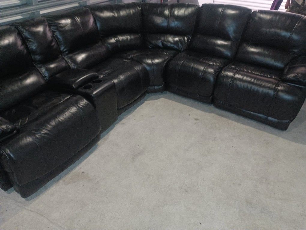 SECTIONAL GENUINE LEATHER RECLINER ELECTRIC BLACK COLOR.. DELIVERY SERVICE AVAILABLE π₯ππ₯β
π₯π