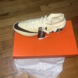 Zoom Superfly 9 Pro FG