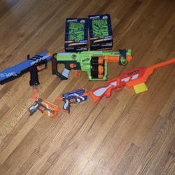 Nerf Guns And Darts 