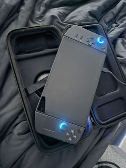 Lenovo Legion Go Handheld PC (AMD Ryzen Z1 Extreme, 16GB RAM, 512GB SSD) - Mint