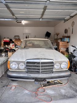 1986 Mercedes-Benz 250