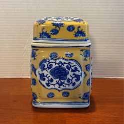 Vintage Chinese Ginger Jar - Yellow Blue Lidded Porcelain Jar Signed Small Chip Lid See Photo 6 1/2“ X 5“ X 3 1/2“ L2