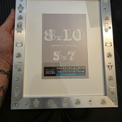 PICTURE FRAME