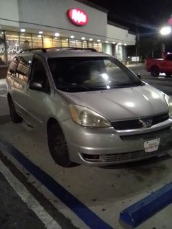 2005 Toyota Sienna