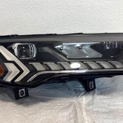 2020 - 2023 AUDI Q7 MATRIX LED SIDE RH HEADLIGHT OEM