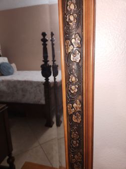 Full lengt beveled mirror with attached mirror