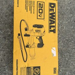 Dewalt 20v Grease gun (Tool Only) 