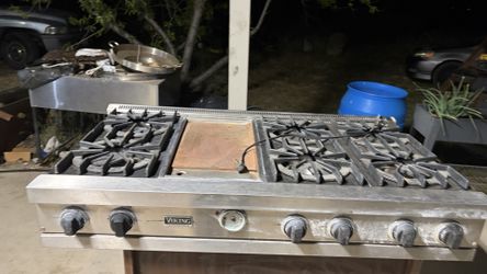 Commercial Viking range and griddle