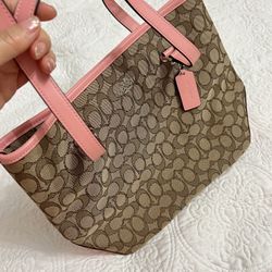 Coach Medium-Sized Tote Bag