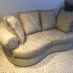 2 Sofas