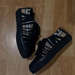 Burberry shoes