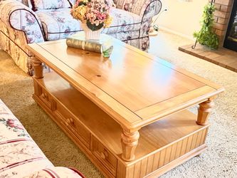 Broyhill Fontana coffee table & 2 end table set