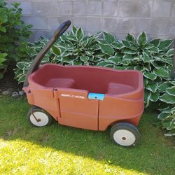 RADIO FLYER WAGON
