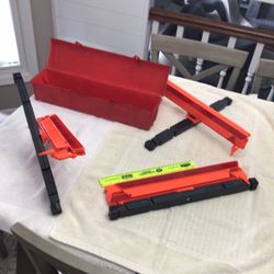 Warning Triangle Flare Kit Sate-Lite 711 Three Emergency DOT Disabled Vehicle Reflectors & Case