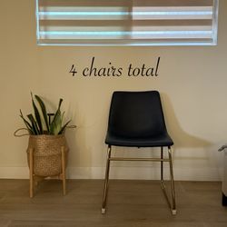 4 Dining Chairs BRAND NEW!!