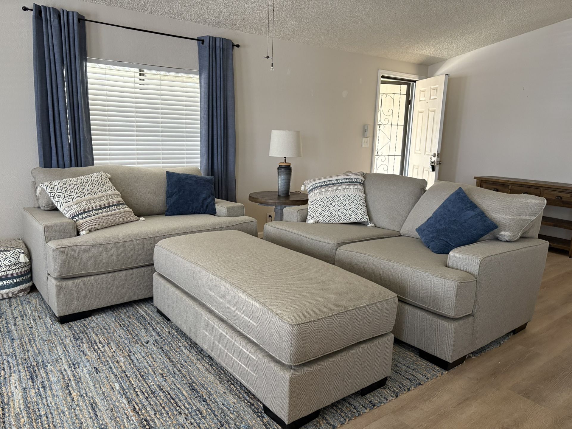 Couch Set, Off-white, Like New
