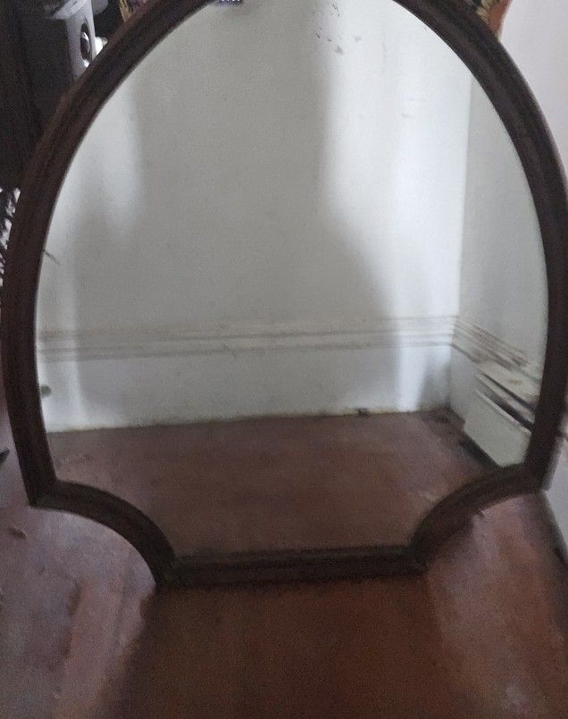 Antique Mirror 26W X33L