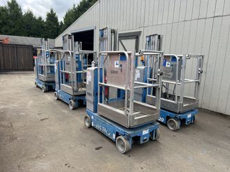 2013-2015 Genie GR20 Electric 20FT Manlifts- Low Hours&Newer Batteries