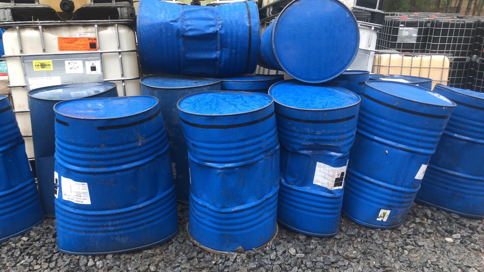 DENTED BURN BARREL BARRELS METAL STEEL DRUM DRUMS 55 GALLON FIREPIT FIRE PIT FIRE-PIT