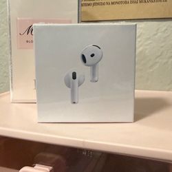 AirPods 4 ANC
