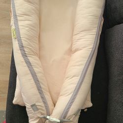 Baby Lounger