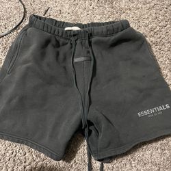 Essential Shorts